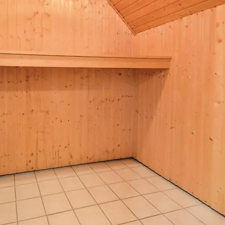 Feriehus Stunning In Vaeggerlose With Sauna