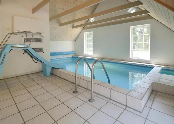 Stunning In Vaeggerlose With Sauna Prázdninový dům Bøtø By